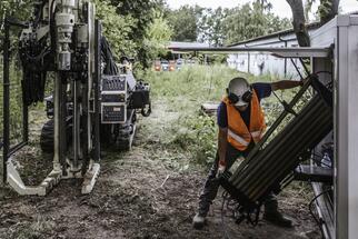 Land under scrunity: How land surveys affect the design of modern warehouses in Poland
