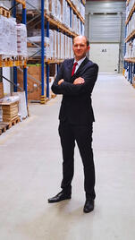 Warehouse with logistics support or traditional leasing? LogisticSpace expert reveals the best choice for your business