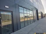 Warehouses to let in Business St. Warehouse