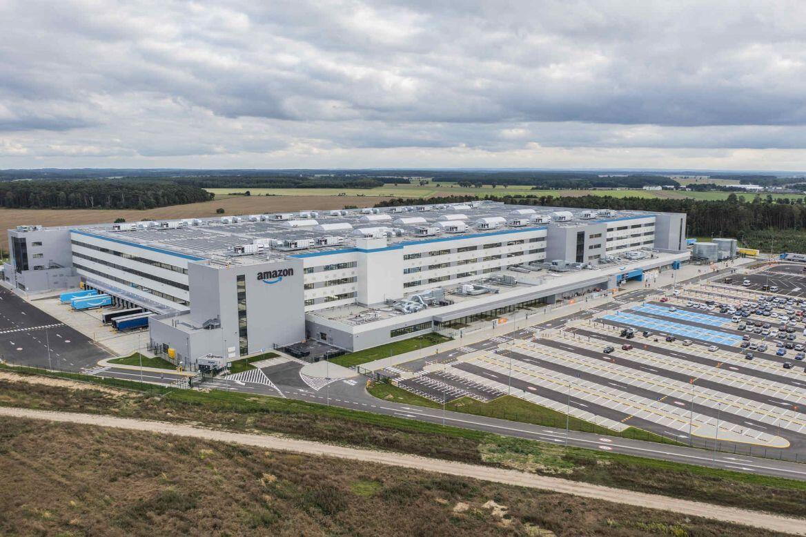 Amazon opens in Świebodzin