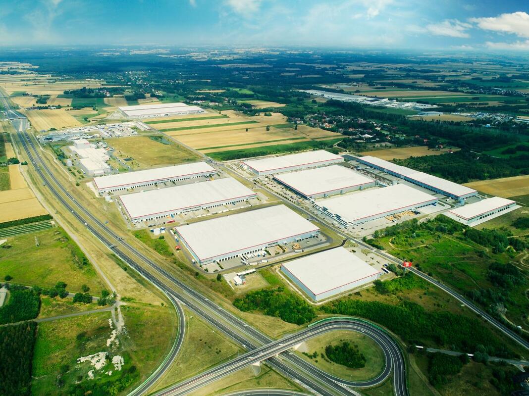 Segro extends cooperation with Valeo in Strykow - key location for logistics and automotive industry