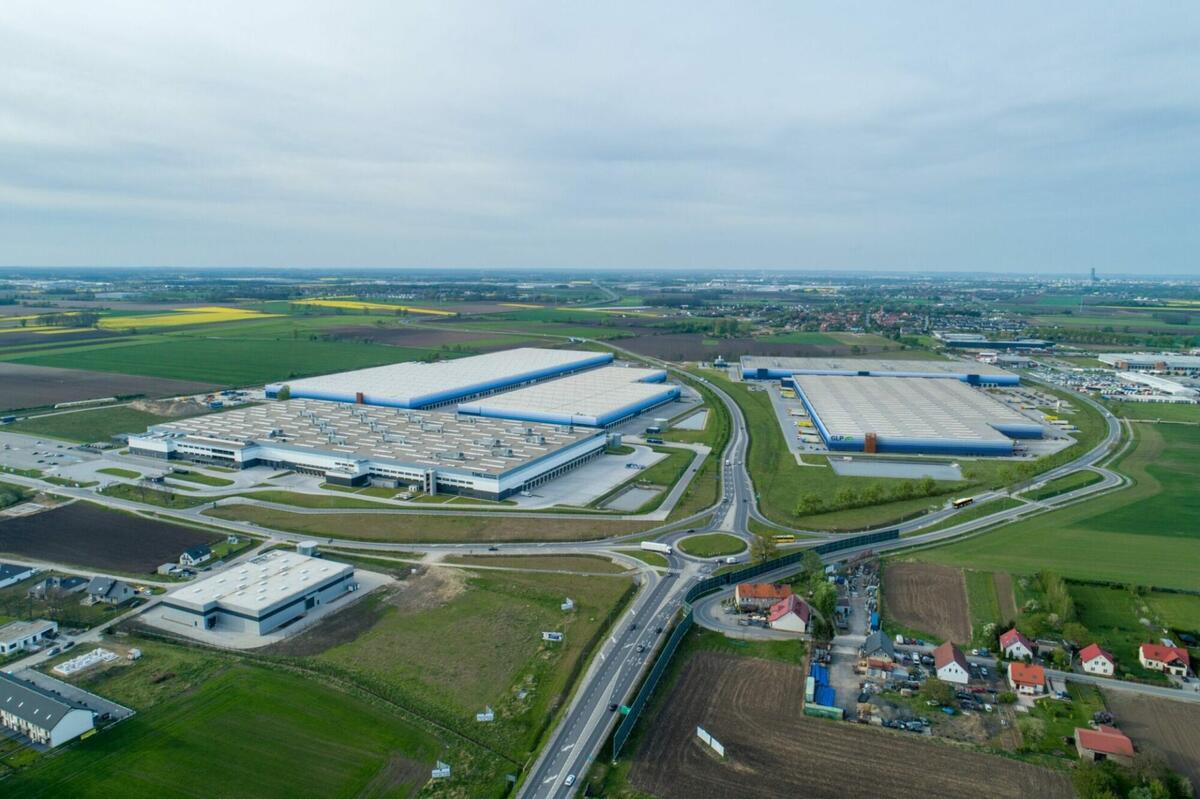 Discover Wrocław V Logistics Centre: BREEAM Outstanding Warehouse Space Available Now