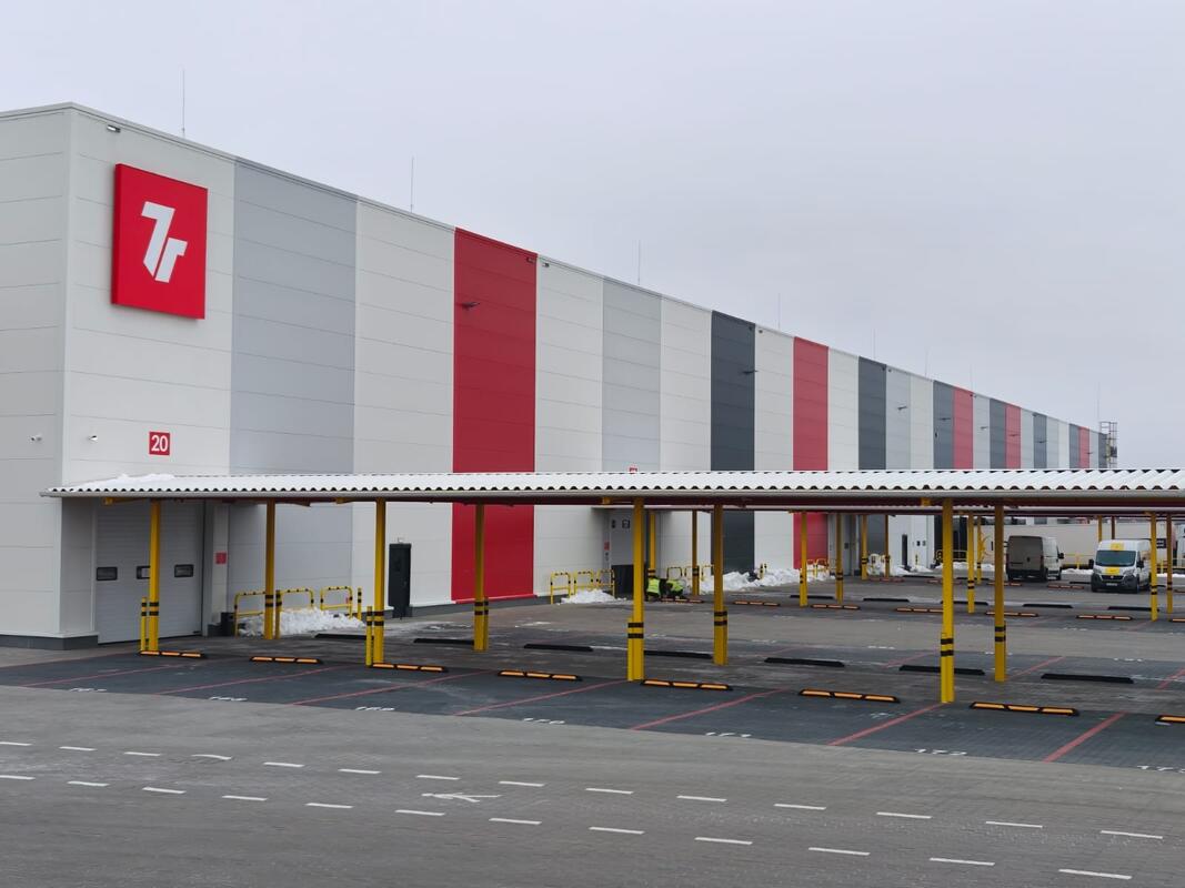 French Capital Enters Poland. 7R Sells 9,000 sqm Logistics Park Near Słupsk