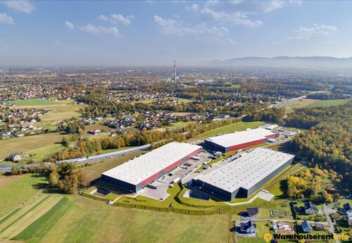 Warehouses to let in 7R Park Beskid