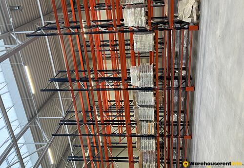 Warehouses to let in Marcin Krych