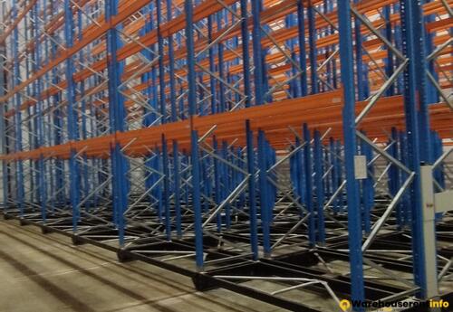 Warehouses to let in Refrigeration Hall / Warehouse