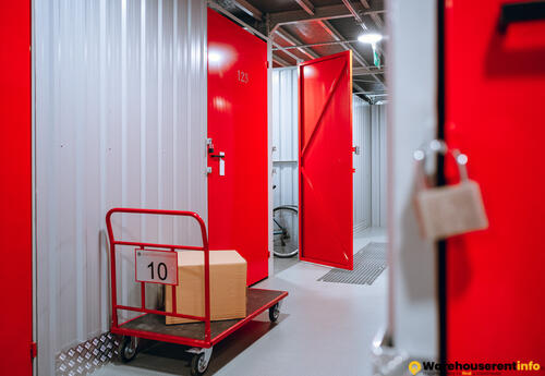 Warehouses to let in Celtic Self Storage Sp. z o.o.