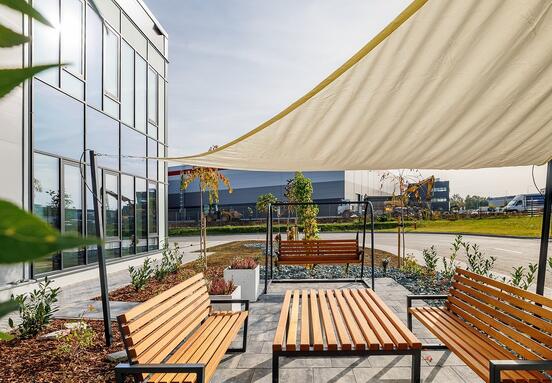 Unlock Efficiency: Employee Wellbeing at the Core of Modern Logistics Facilities