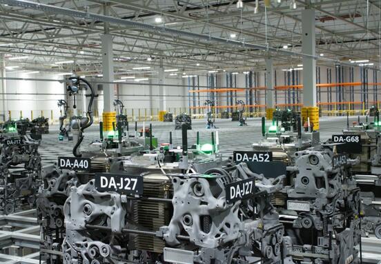 Revolutionizing Logistics: Auchan's New Automated E-Grocery Hub Near Warsaw