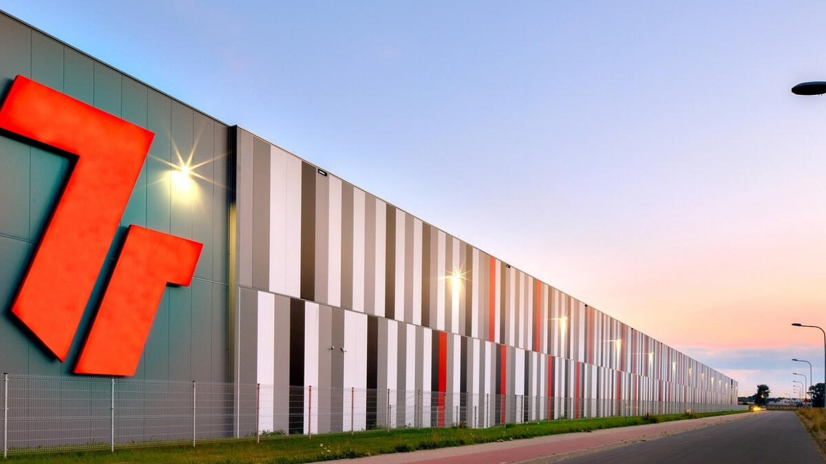Nrep buys controlling stake in 7R